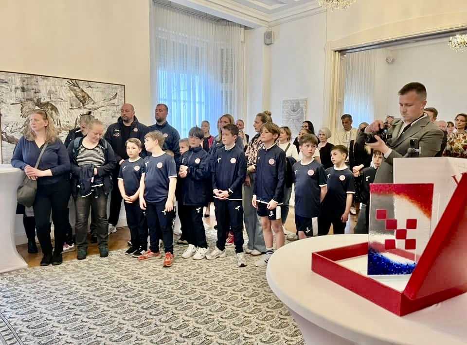 MINISTAR ŠIPIĆ U VELEPOSLANSTVU RH U BERLINU: Svečani prijam za dobitnike nagrade Domovnica i susret s iseljenicima