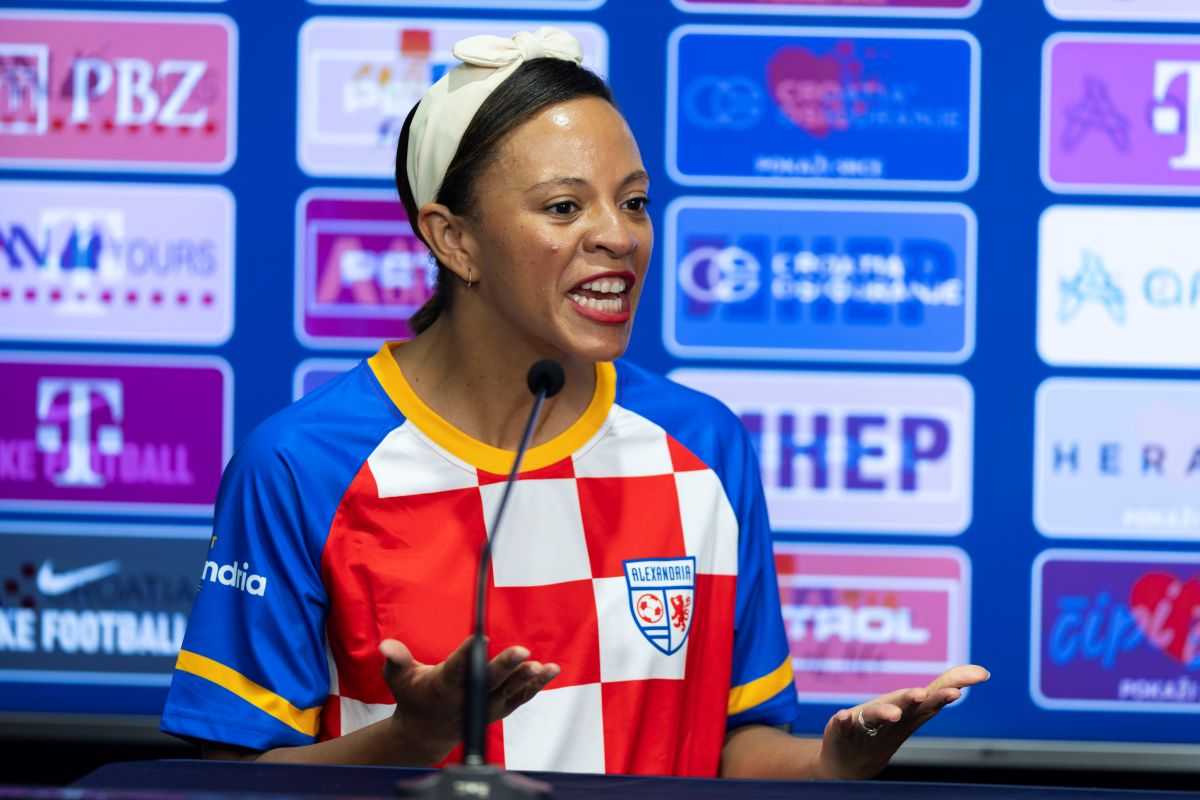 MATANOVIĆ I JAKIĆ PRED 100 LJUDI: Hrvatska je katolička zemlja, naša cijela reprezentacija je u vjeri