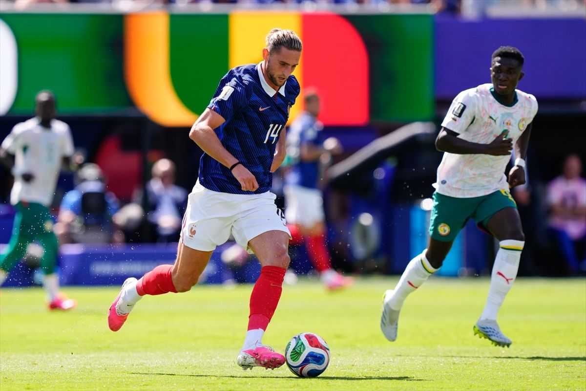 SENEGAL PAO NAKON SAT IGRE: Deschamps zadovoljan, Francuska je uz pogotka Mbappea i Barcola uzela prva 3 boda SENEGAL PAO NAKON SAT IGRE: Deschamps zadovoljan, Francuska je uz pogotka Mbappea i Barcola uzela prva 3 boda