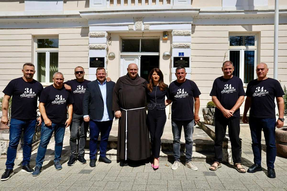 FILIPOVIĆ: Potrebno nam je zajedništvo za opstanak Hrvata kao jednakopravnog naroda u BiH Obilježavanje obljetnice postrojbe Ludvig Pavlović / Foto: HNS BiH