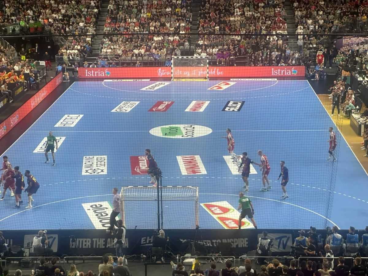 RUKOMETNI FINAL FOUR: Barca u produžetku izbacila Aalborg i izborila finale RUKOMETNI FINAL FOUR: Barca u produžetku izbacila Aalborg i izborila finale