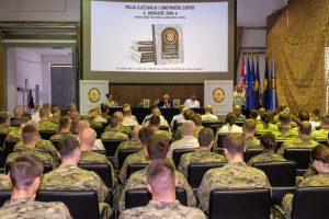 DNEVNIČKI ZAPISI: Na Hrvatskom vojnom učilištu predstavljena knjiga umirovljenog pukovnika Duje Vlastelice Predstavljanje knjige / Foto: Fenix (S.Š.)