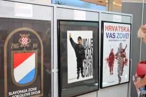 MOĆNO ORUŽJE DOMOVINSKOG RATA: General Slaven Zdilar u Splitu otvorio izložbu „Hrvatski ratni plakat 1991.-1995.” MOĆNO ORUŽJE DOMOVINSKOG RATA: General Slaven Zdilar u Splitu otvorio izložbu „Hrvatski ratni plakat 1991.-1995.”