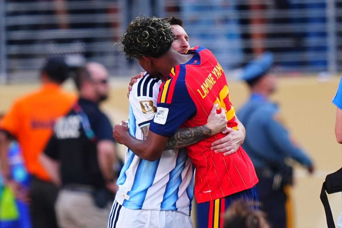 ODLAZAK NAJVEĆEG? Lionel Messi u suzama i očaju oprostio se od argentinskih navijača ODLAZAK NAJVEĆEG? Lionel Messi u suzama i očaju oprostio se od argentinskih navijača