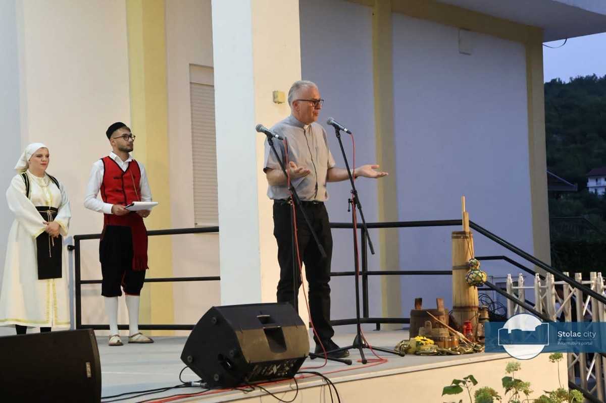 U ČAST FRA STIPI KARAJICI: Kulturno-vjerska baština Hrvata BiH –" Vratimo nadu zavičaju" održana u Stocu Ilindan u Stocu / Foto: Stolac.city