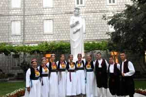 17. FESTIVAL KLAPA GOSPI SINJSKOJ: Klapi Oželanda nagrada žirija, nagrada publike klapi Škatulice  