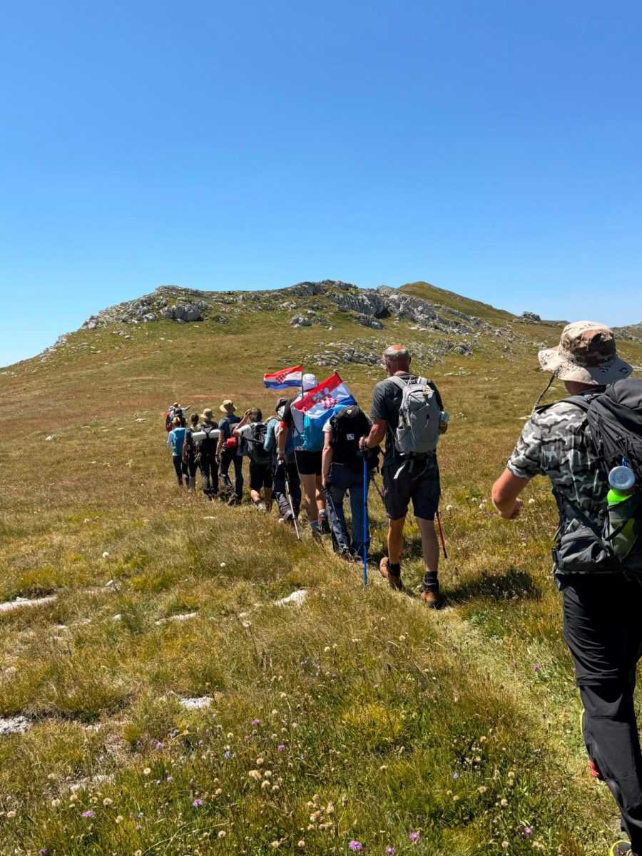 PUT OLUJE ZAVRŠAVA NA KNINSKOJ TVRĐAVI: Sedam dana hoda u čast hrvatskim braniteljima